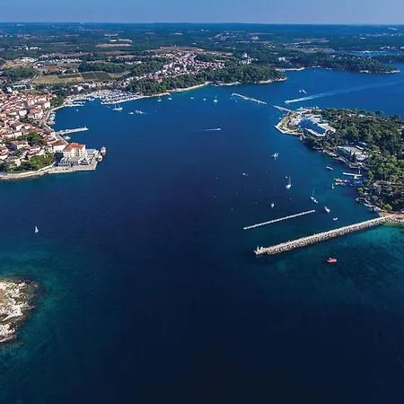 Beautiful In With Wifi Apartment Porec